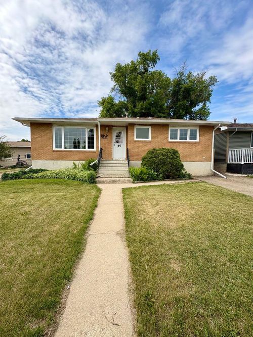 45 3 Avenue, Tilley, AB, T1R3K0 | Card Image