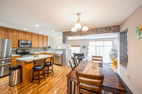 5038 Everest Ln N, Plymouth, MN, 55446-4520 | Card Image