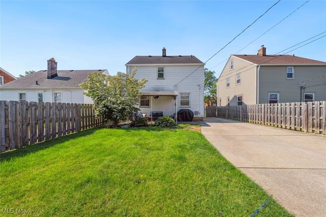 8306 Deerfield Dr, House other with 3 bedrooms, 2 bathrooms and null parking in Parma OH | Image 41