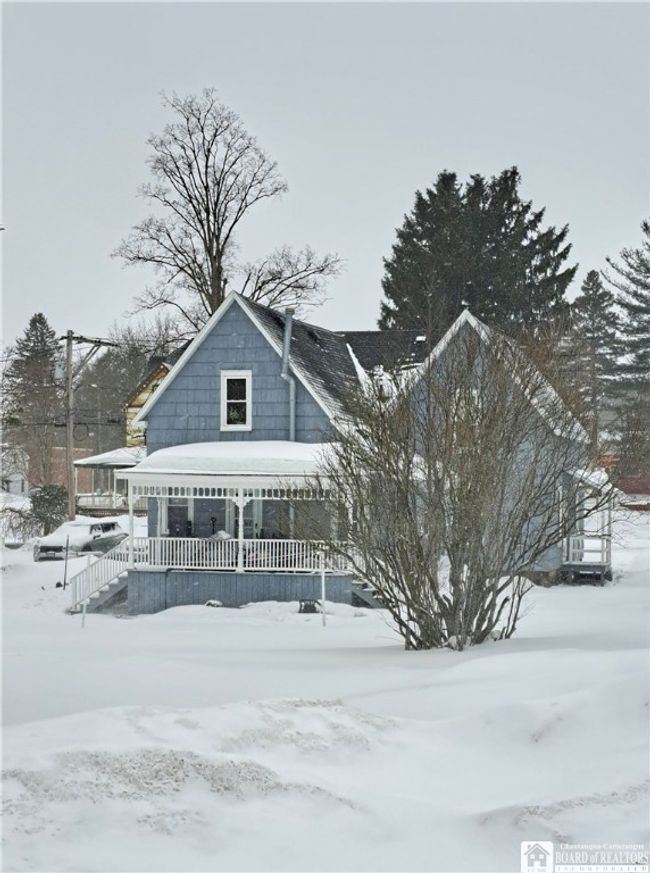 118 Miller St, Home with 5 bedrooms, 2 bathrooms and null parking in Sherman NY | Image 4