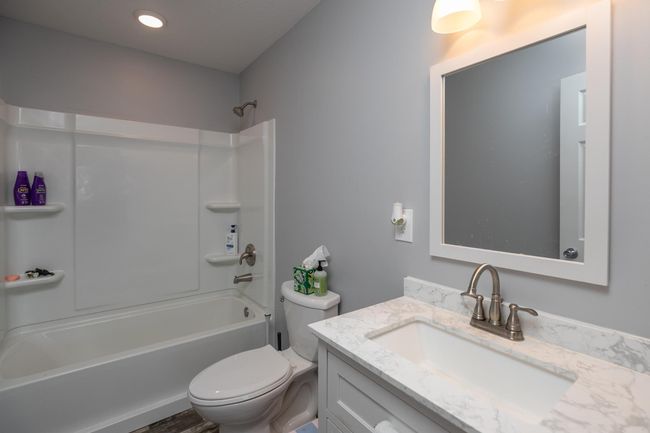 Bathroom | Image 24