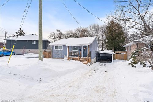 196 Durham Ave, Cambridge, ON, N3H4H9 | Card Image