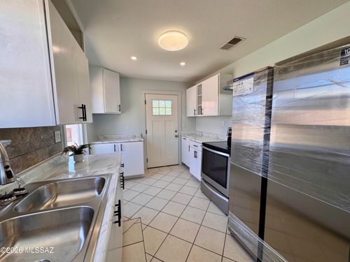 107 Bornite Ave, Bisbee, AZ, 85603-9709 | Card Image