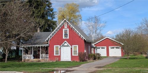 41 S Main St, Sherburne, NY, 13460-9202 | Card Image