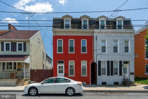 328 Walnut St, COLUMBIA, PA, 17512-1117 | Card Image