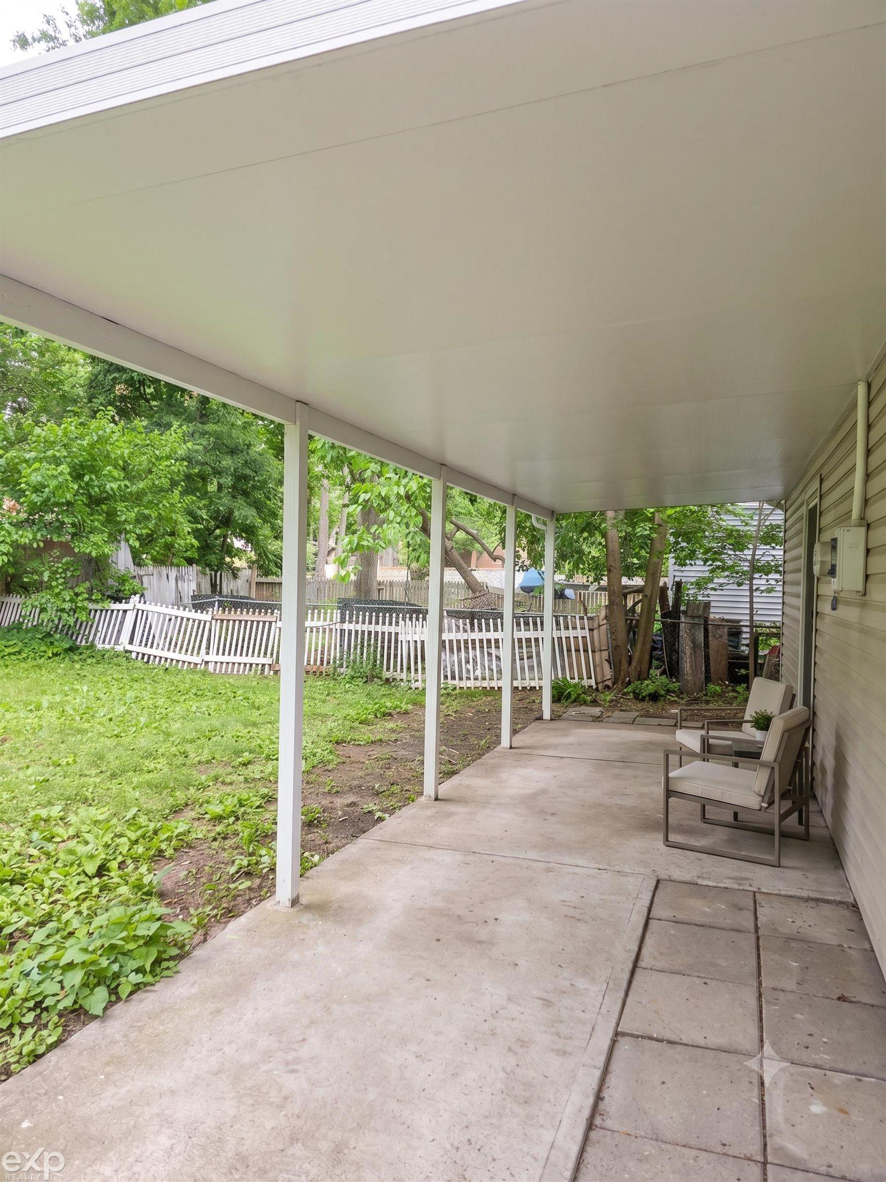 Residential in Lansing 3