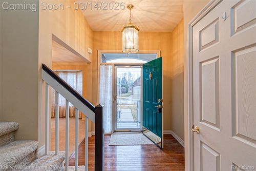 30-49675 Sable Creek Dr, Macomb, MI, 48042-4643 | Card Image