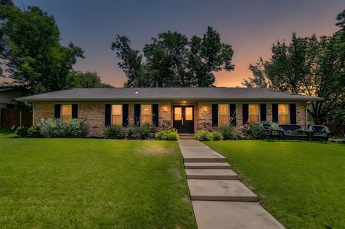 3825 Twilight Dr S, Benbrook, TX, 76116-7647 | Card Image