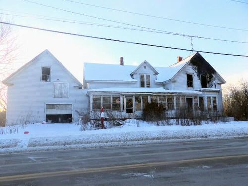 71 Pittsfield Avenue, Hartland, ME, 04943 | Card Image