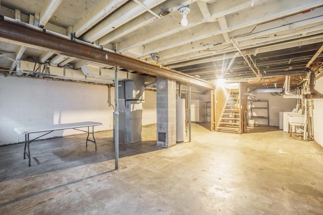 1315 Sutherland Ave, House other with 5 bedrooms, 2 bathrooms and null parking in Kalamazoo MI | Image 14