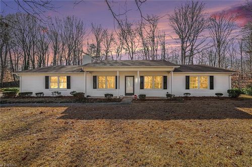 438 Knightwood Ct, Kernersville, NC, 27284-9349 | Card Image