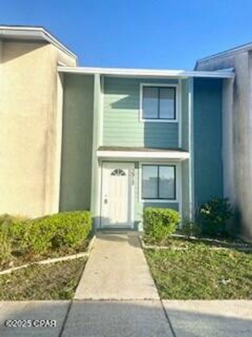 3912 Venetian Cir, Panama City, FL, 32405-4813 | Card Image