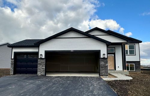 818 Erickson Ln, Buffalo, MN, 55313-7559 | Card Image