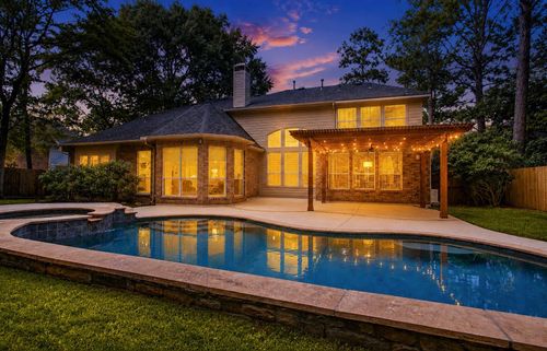 19 Wildever Pl, The Woodlands, TX, 77382-2820 | Card Image