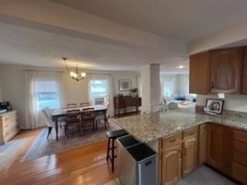 2-2 Fitch Ct, Wakefield, MA, 01880-1932 | Card Image