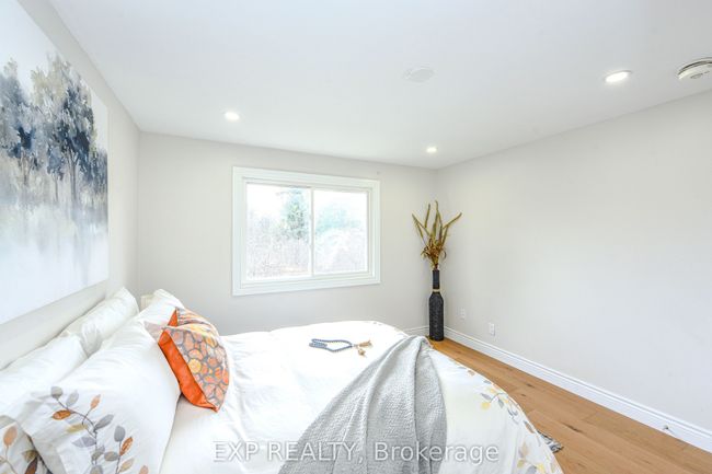 117 Harold St, House attached with 5 bedrooms, 3 bathrooms and 1 parking in Brampton ON | Image 27