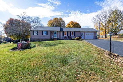 19373 Pleasant View Dr, House other with 3 bedrooms, 2 bathrooms and 2 parking in Abingdon VA | Image 1