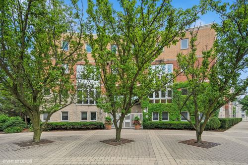 unit-w10-1889 Maple Ave, Evanston, IL, 60201-3169 | Card Image