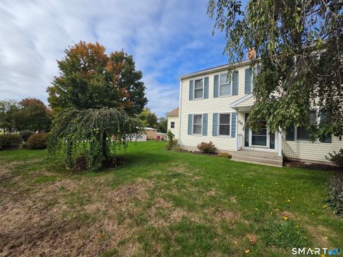 35 North St, Enfield, CT, 06082-3960 | Card Image
