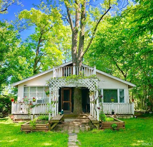 1315 W Gourley Pike, Bloomington, IN, 47404-1504 | Card Image