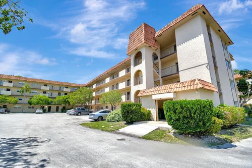 apt-207-6201 N Falls Circle Dr, Lauderhill, FL, 33319-6852 | Card Image