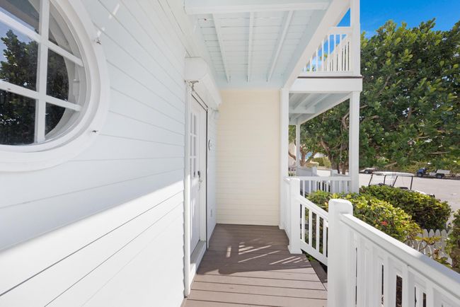 2104 Marina Villas Dr, Condo with 2 bedrooms, 3 bathrooms and null parking in Duck Key FL | Image 6