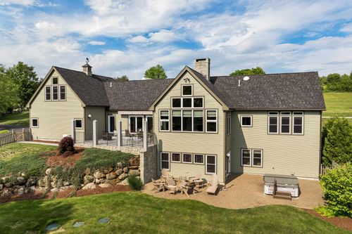 9 Quinn Rd, Hancock, NH, 03449-5618 | Card Image