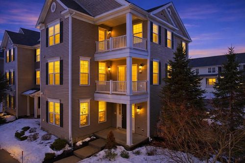 5-5 Moses Wheelock Ln, Westborough, MA, 01581-1842 | Card Image