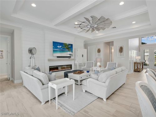 12056 Oleander Ave, NAPLES, FL, 34120-4072 | Card Image