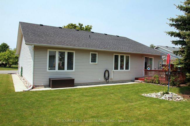 2 Wilmot Creek Dr, House other with 3 bedrooms, 2 bathrooms and 2 parking in Newcastle ON | Image 16
