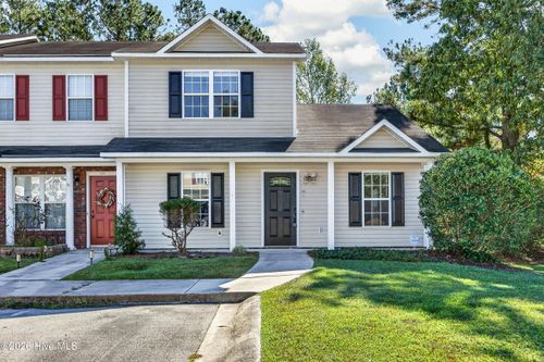 100 Meadowbrook Ln, Jacksonville, NC, 28546-7861 | Card Image