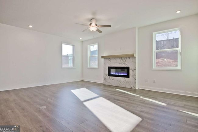 48 - 4212 Adler Cir, House other with 5 bedrooms, 4 bathrooms and 2 parking in Buford GA | Image 7