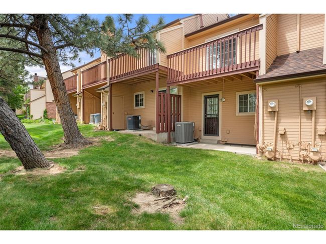 338 Pheasant Run, Townhouse with 2 bedrooms, 2 bathrooms and null parking in Louisville CO | Image 24