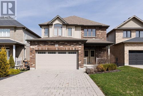 2556 Holbrook Drive, London South (South U), ON, N0M0E8 | Card Image