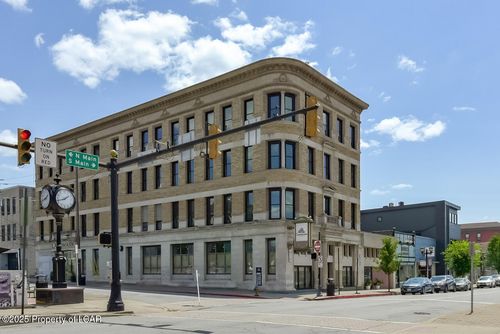 2 S Main St, Pittston, PA, 18640-1712 | Card Image