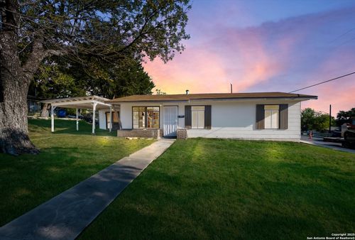 351 Pool Dr, San Antonio, TX, 78223-2451 | Card Image