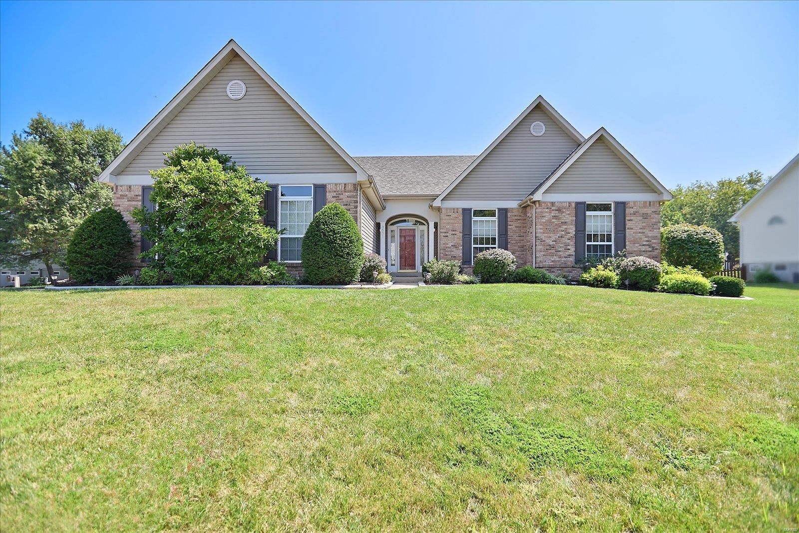 Somerset Hills Dr, Saint Charles, MO 63303