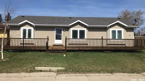 233 High St, Saltcoats, SK, S0A0H0 | Card Image