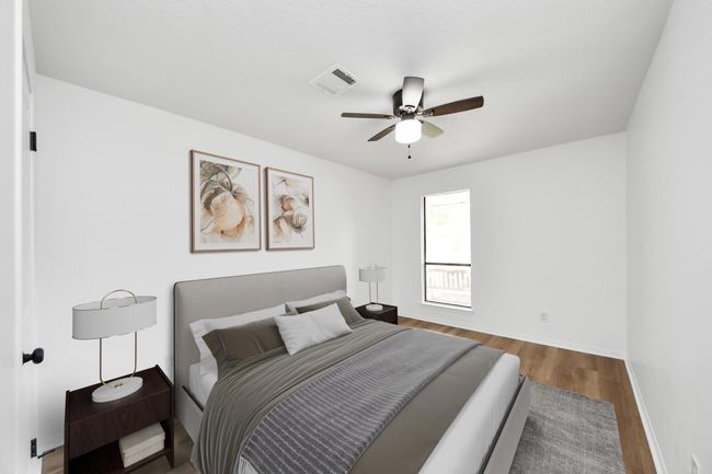 2712 Laurel Creek Way, House other with 4 bedrooms, 2 bathrooms and 2 parking in Pearland TX | Image 7