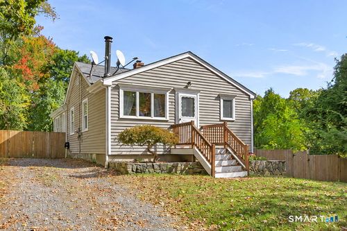 4 Hopewell Dr, New Fairfield, CT, 06812-3612 | Card Image