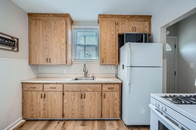Updated Kitchen - New Flooring, New Paint, Gas Range | Image 6