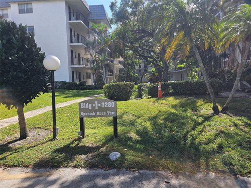 209-3280 Spanish Moss Ter, Lauderhill, FL, 33319-5013 | Card Image