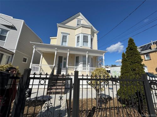 88-36 77th St, Woodhaven, NY, 11421-2308 | Card Image