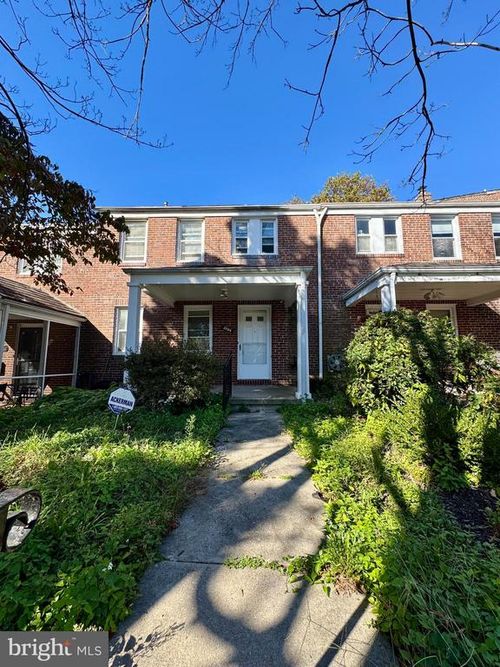 3704 Delverne Rd, BALTIMORE, MD, 21218-2125 | Card Image