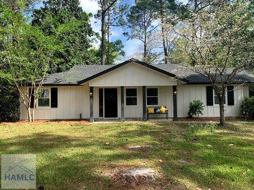 202 Cherokee Trl, Hinesville, GA, 31313-5702 | Card Image