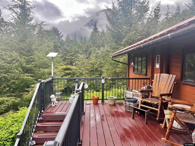 301 Wortman Loop, House other with 5 bedrooms, 3 bathrooms and 2 parking in Sitka AK | Image 17