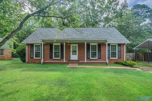 2616 Thornhill Rd Nw, Huntsville, AL, 35810-3756 | Card Image