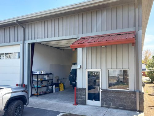 unit-107-63075 Crusher Ave, Bend, OR, 97703-1556 | Card Image
