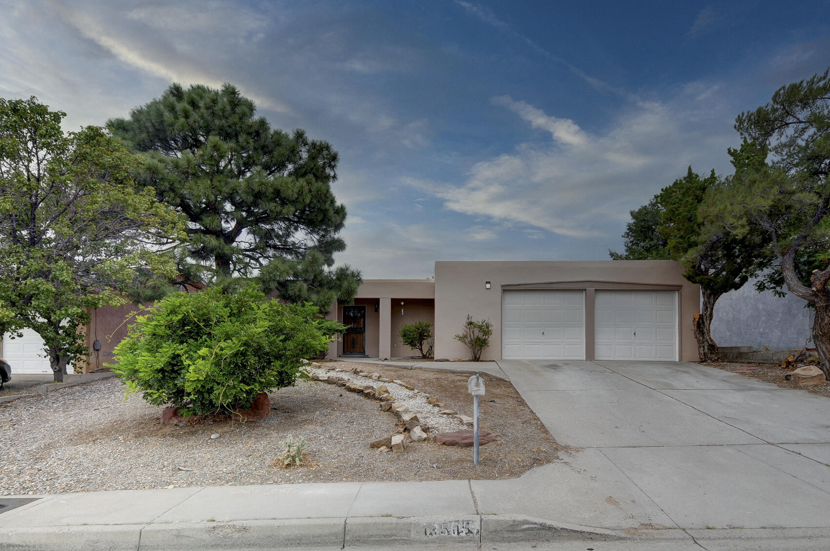 Durant Ave, Albuquerque, NM 87112