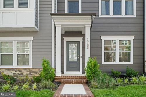 1783 Hickory Woods Rd, DUMFRIES, VA, 22026-2990 | Card Image